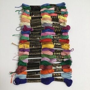 Paris France DMC Embroidery Floss 25 MIXED LOT 6-Ply 100% Cotton Pull Skeins